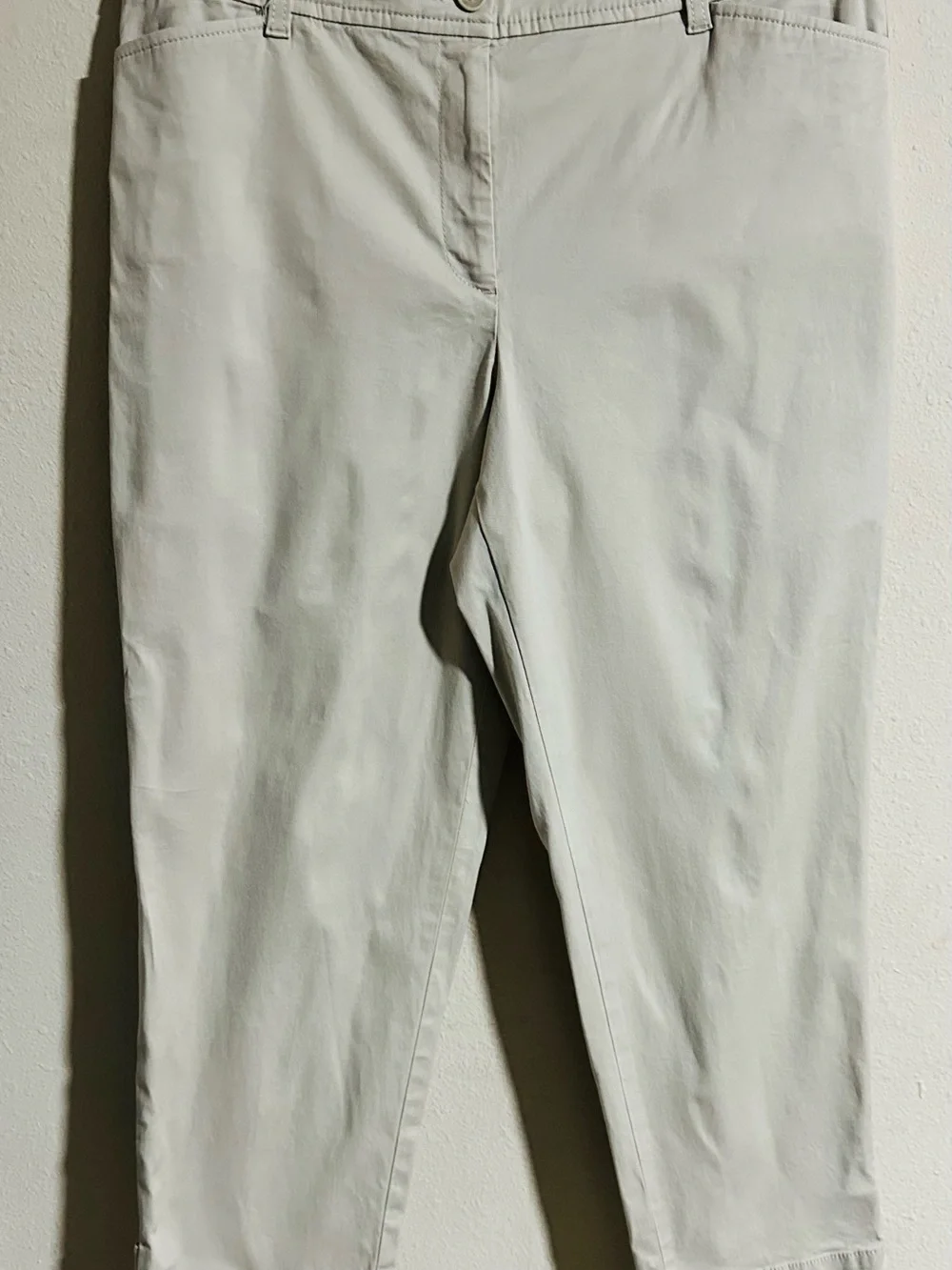 Talbots The Perfect Crop Pant- Khaki
